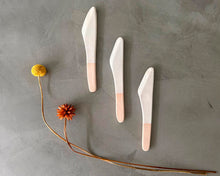 Cargar imagen en el visor de la galería, Set Cuchillos Untables Loto x3