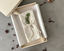 Cargar imagen en el visor de la galería, Servilleta Borla x1