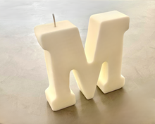 Cargar imagen en el visor de la galería, Vela M de Mamá