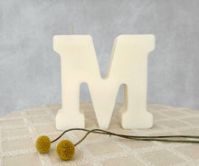Cargar imagen en el visor de la galería, Vela M de Mamá