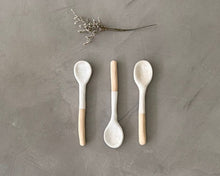 Cargar imagen en el visor de la galería, Set Cucharitas Loto x3